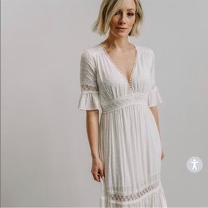 NWT Baltic Born Rayne White Deep V Maxi Dress M
